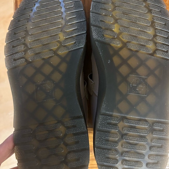 Dr. Martens-Zavala Mary Jane Beige - Picture 5 of 7